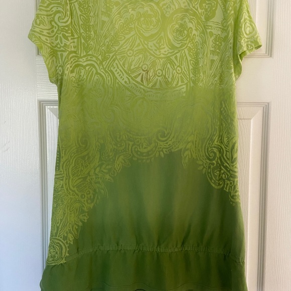 Athlete Tunic - Sz L - Picture 2 of 4